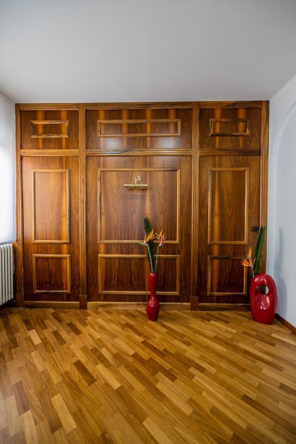 I Barcaioli Panzió Giardini-Naxos Kültér fotó