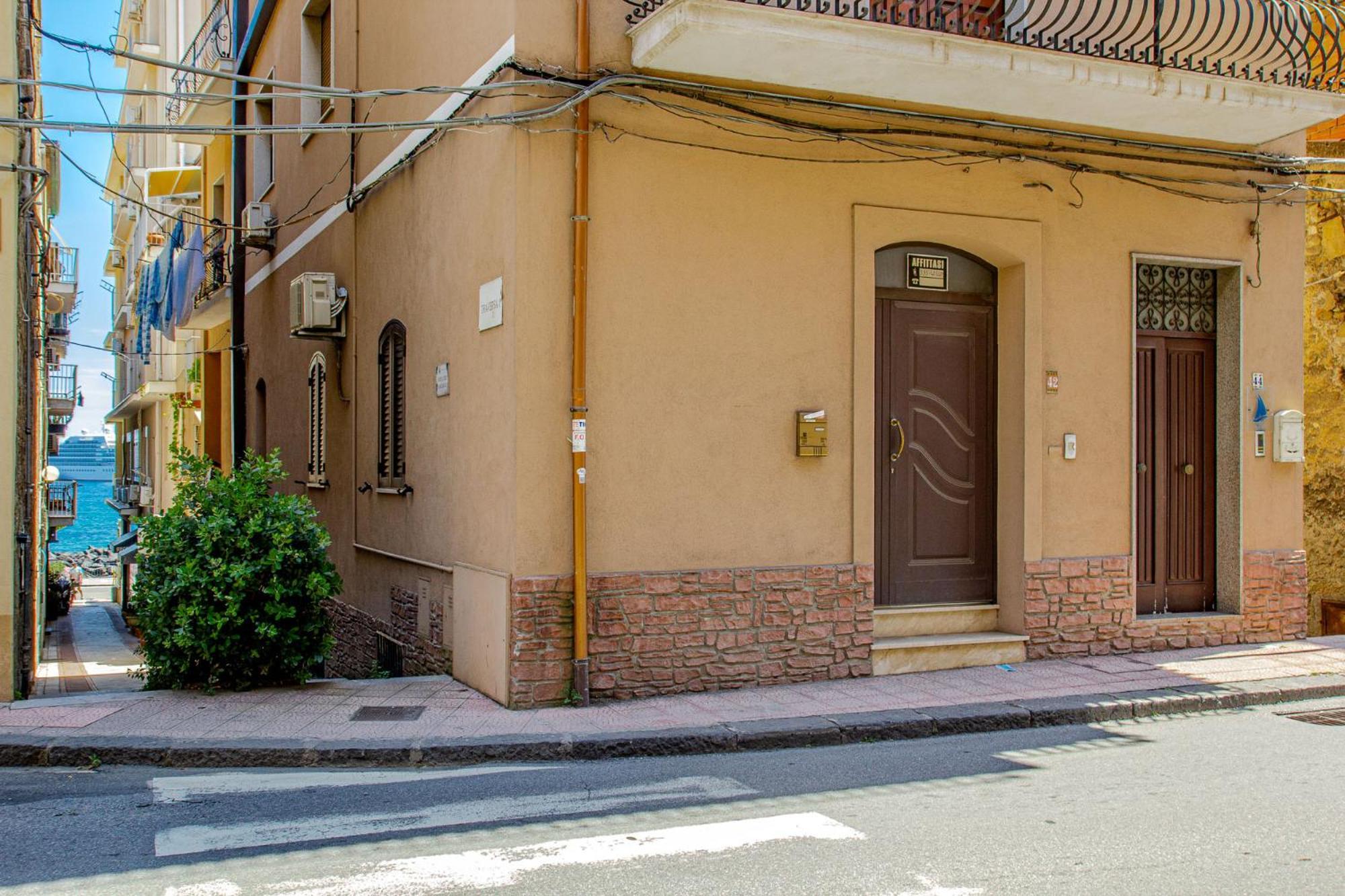 I Barcaioli Panzió Giardini-Naxos Kültér fotó